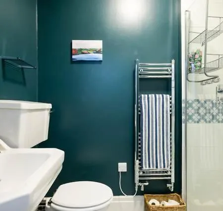 Stunning 2-bedroom Duplex In The Heart Of Clifton * Bristol